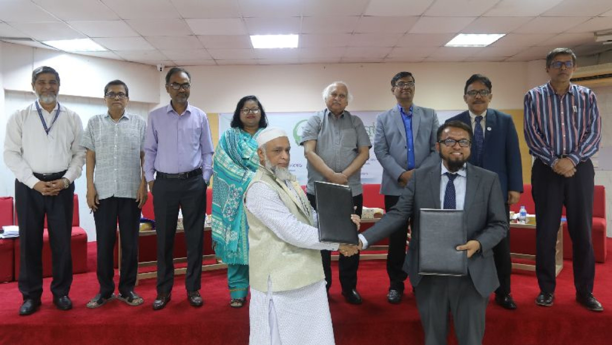  ইউজিসি ও ডিআইইউ’র চুক্তি স্বাক্ষর