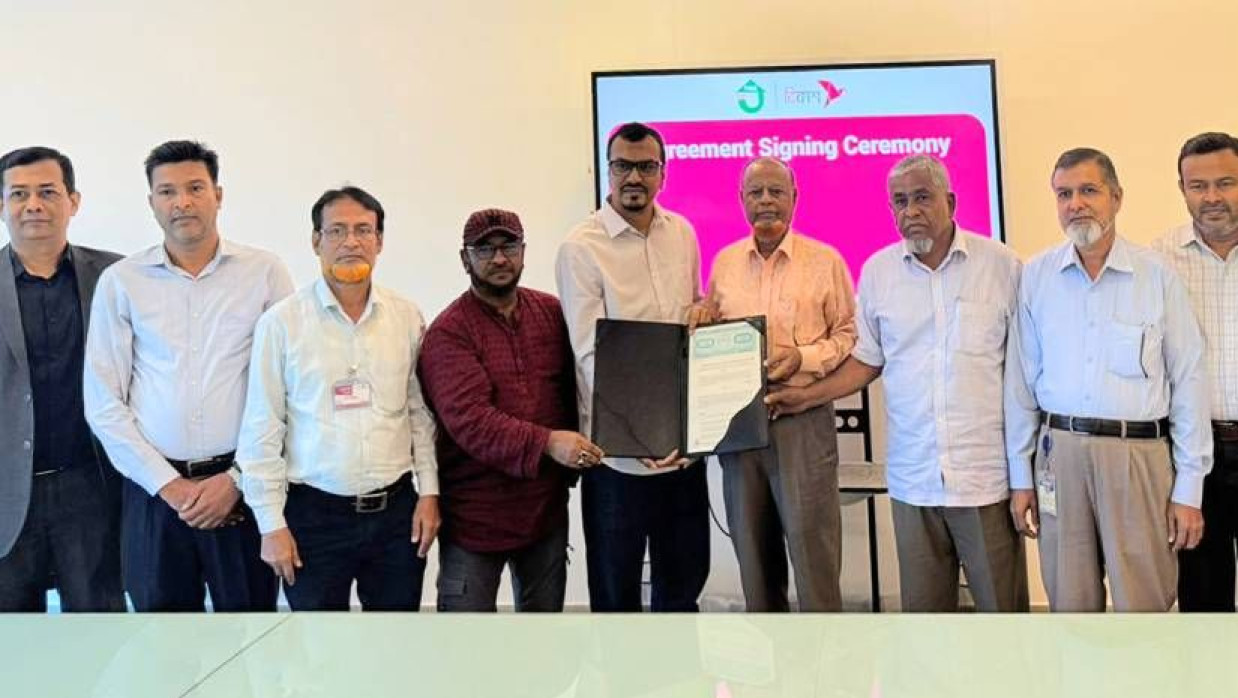 পেইজ ডেভেলপমেন্ট সেন্টারের ২ লাখ ১০ হাজার সদস্যের সঞ্চয় ও ঋণের কিস্তি জমা দেয়া সহজ, দ্রুত ও নিরাপদ হলো বিকাশে