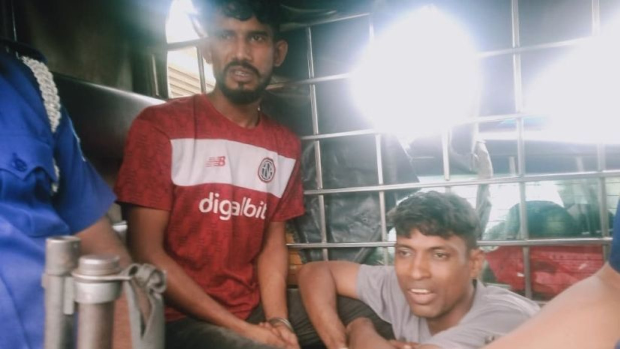 দুইজন আটক