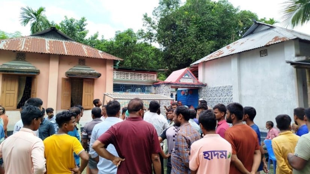 গলায় ফাঁস দিয়ে যুবকের আত্মহত্যা