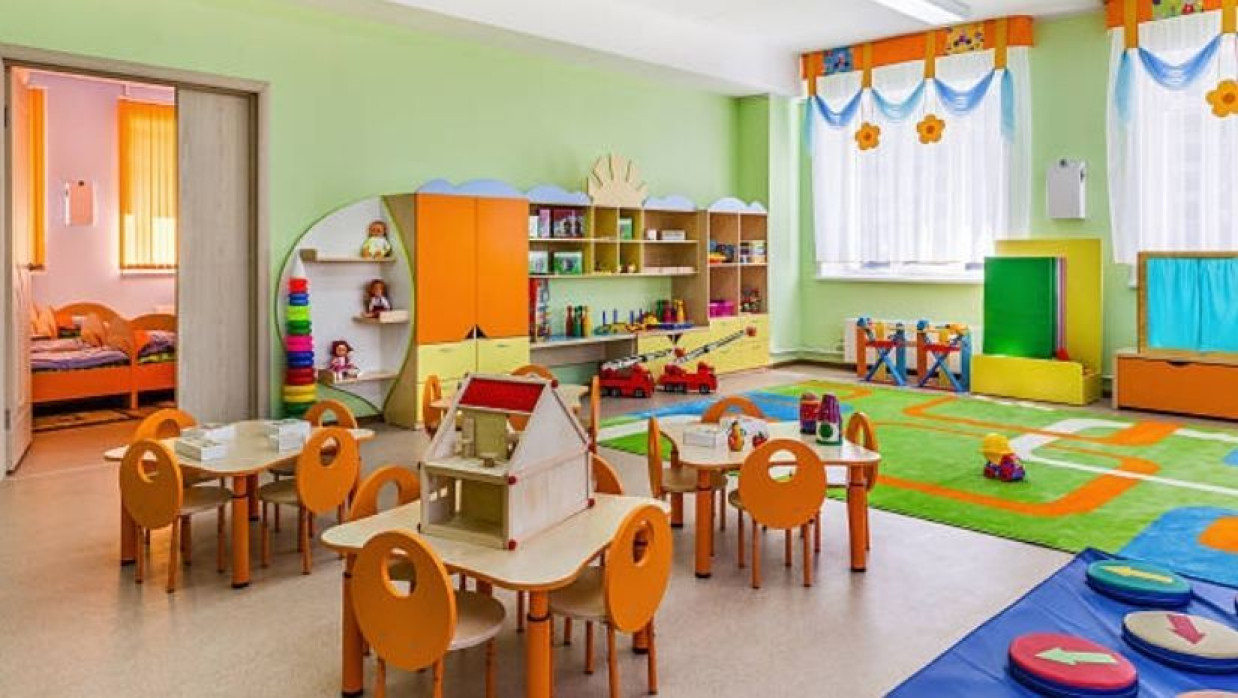 সরকারি-বেসরকারি সব প্রতিষ্ঠানে ডে-কেয়ার সেন্টার স্থাপনের নির্দেশ