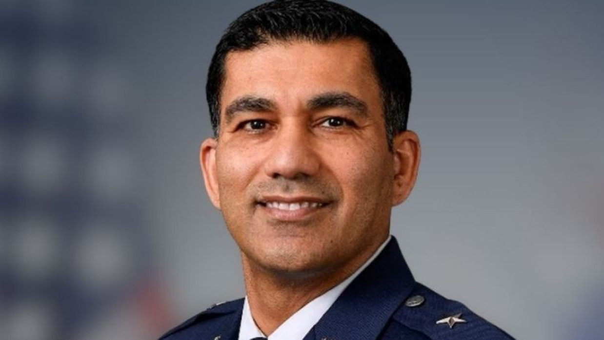 বাংলাদেশে জন্মগ্রহণকারী শরিফুল এম. খান