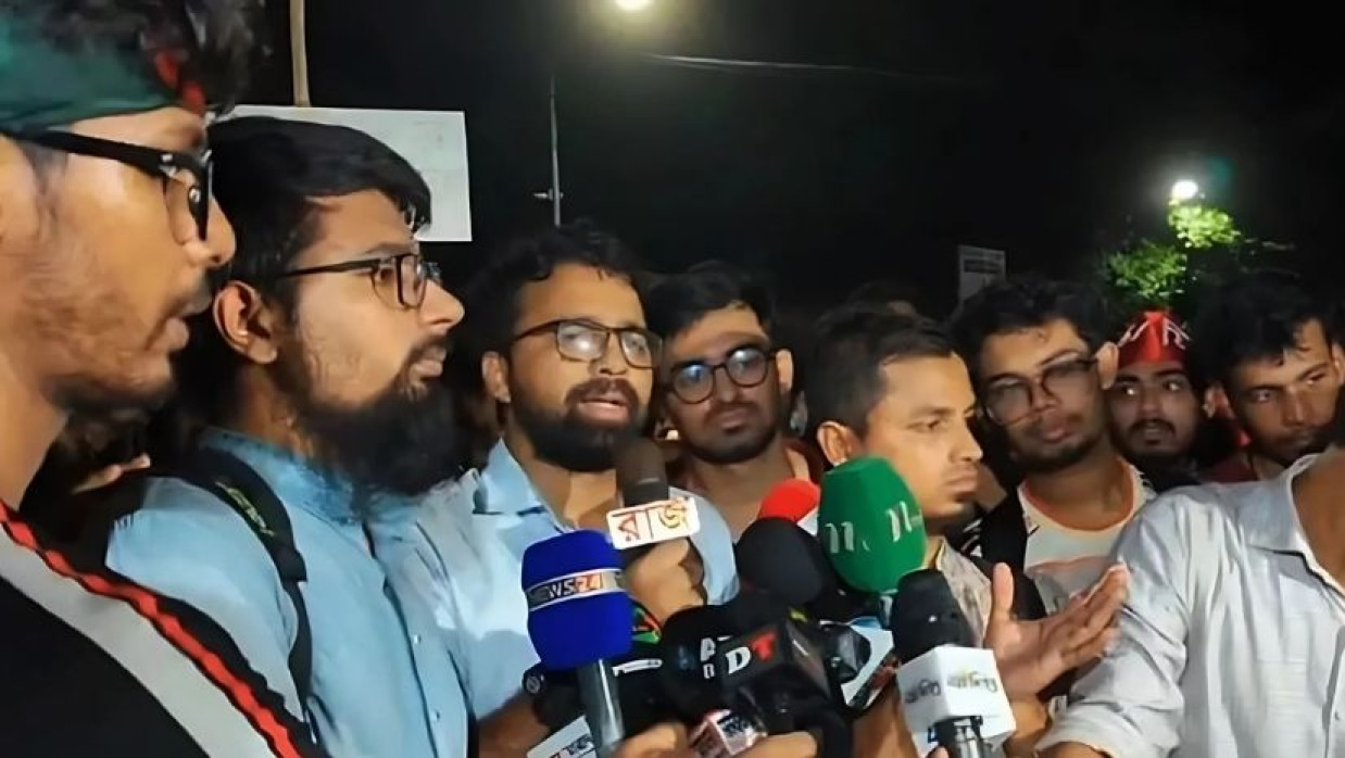 বুয়েট শিক্ষার্থীদের 'লংমার্চ টু ঢাকা' আজ