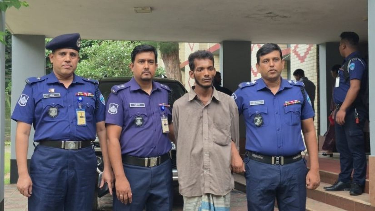 গ্রেপ্তারকৃত সাইফুল