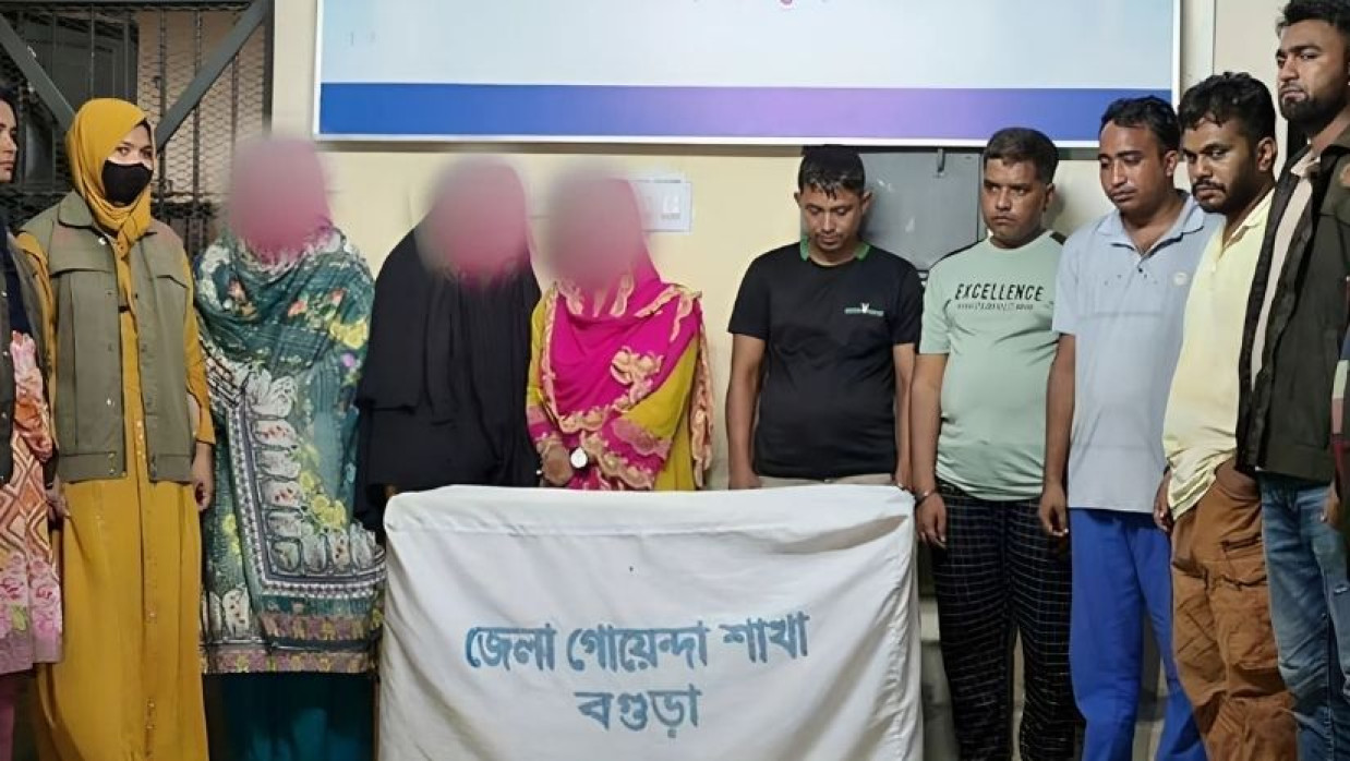 হানি ট্র্যাপে ফেলে চাঁদা দাবি, ফাঁদে ফেলার ধরন জানাল ডিবি