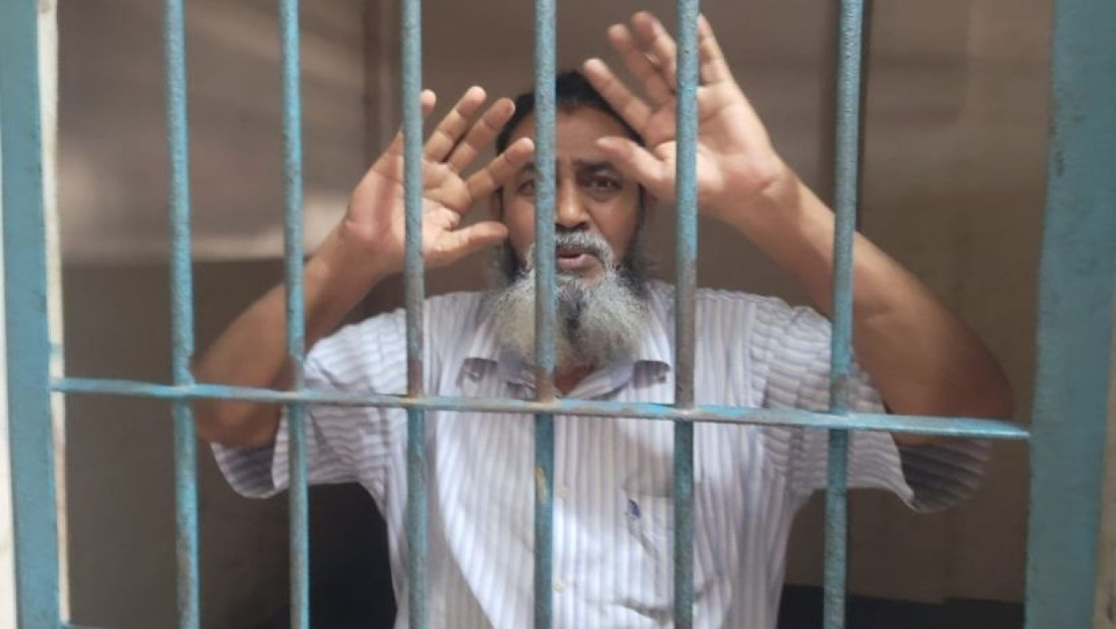 গ্রেফতারকৃত ব্যক্তির বুলবুল 