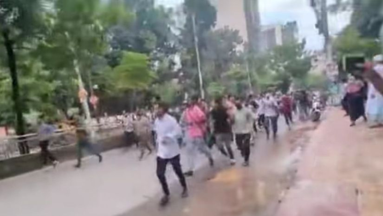 আওয়ামী লীগের ঝটিকা মিছিল