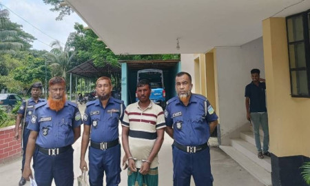 ইয়াবা ব্যবসায়ীকে ছিনিয়ে নেওয়ার ঘটনায় বিএনপি নেতা কারাগারে