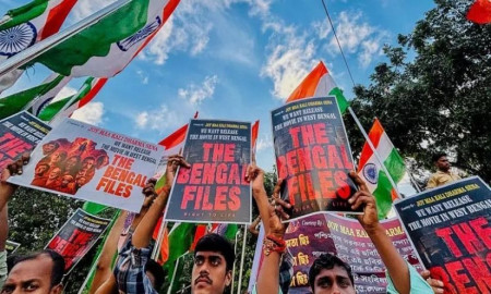 ভারতে নোয়াখালী-কলকাতা দাঙ্গা নিয়ে সিনেমায় রাজনৈতিক বিতর্ক