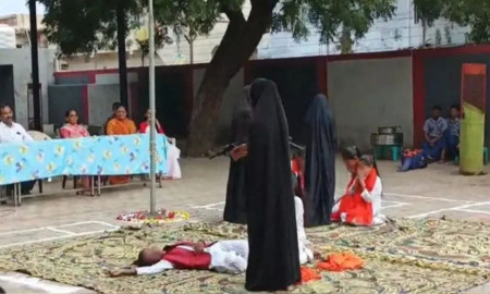 ভারতের স্কুলে বোরকা পরা 'সন্ত্রাসী' দেখানো  নিয়ে বিতর্ক, ক্ষমা চাইলেন অধ্যক্ষ