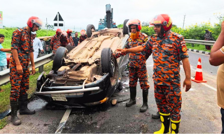 সাত সকালে মাওয়া এক্সপ্রেসওয়েতে ঝরল ৩ প্রাণ