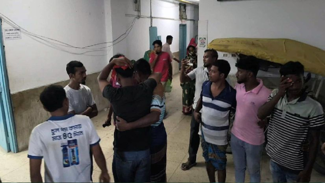 সংঘর্ষে আহত একজন