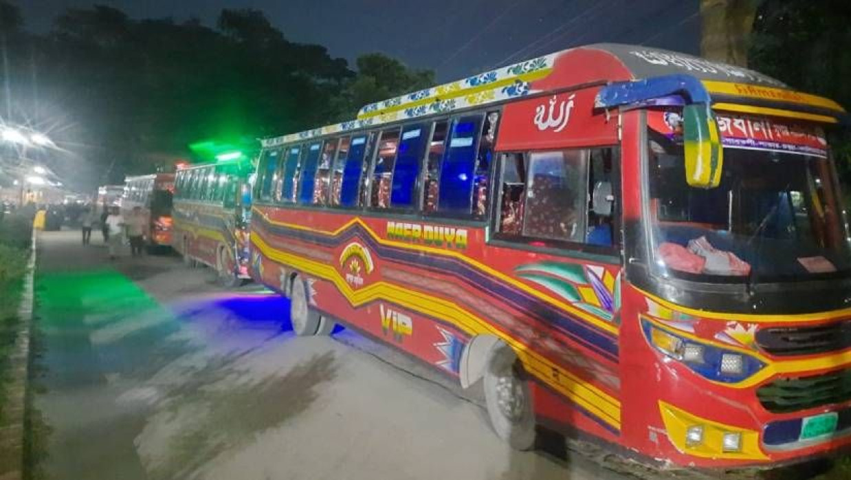 আটক করা বাস