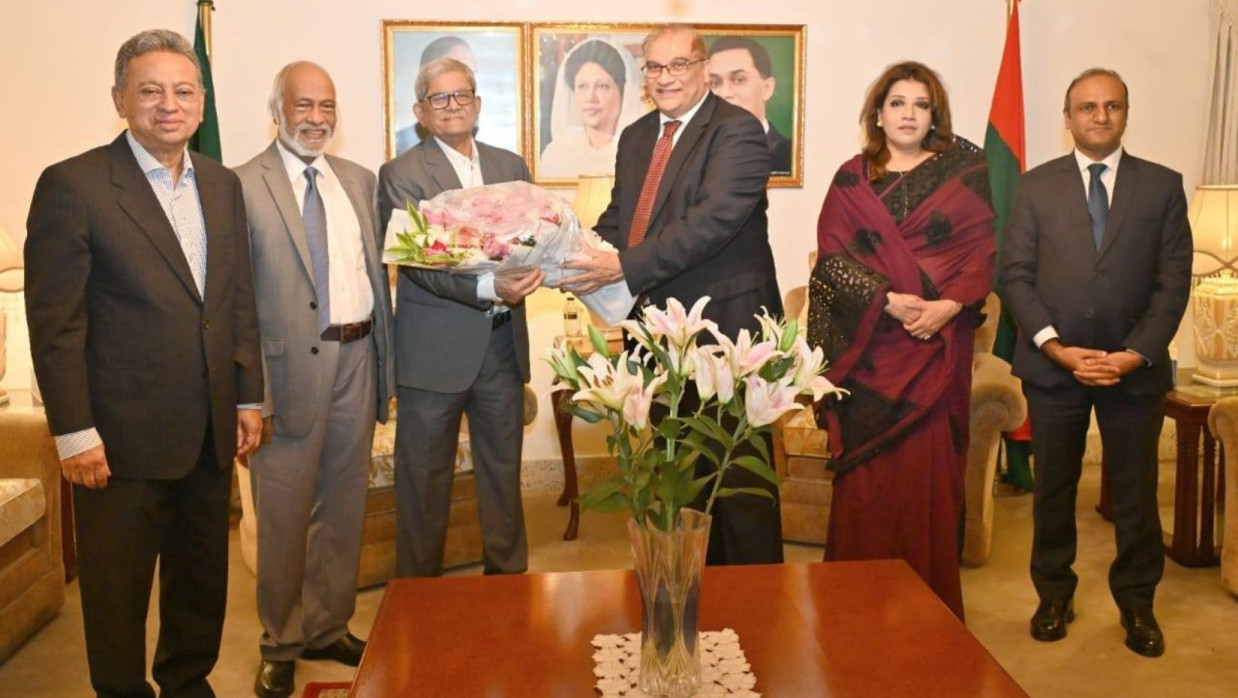 বিএনপি প্রতিনিধির সঙ্গে পাকিস্তানি হাইকমিশনারের সাক্ষাৎ