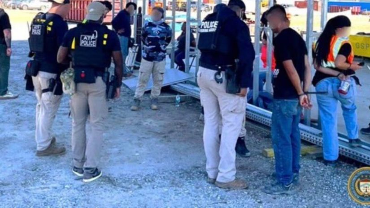 আটককৃত হুন্দাইয়ের কর্মীরা