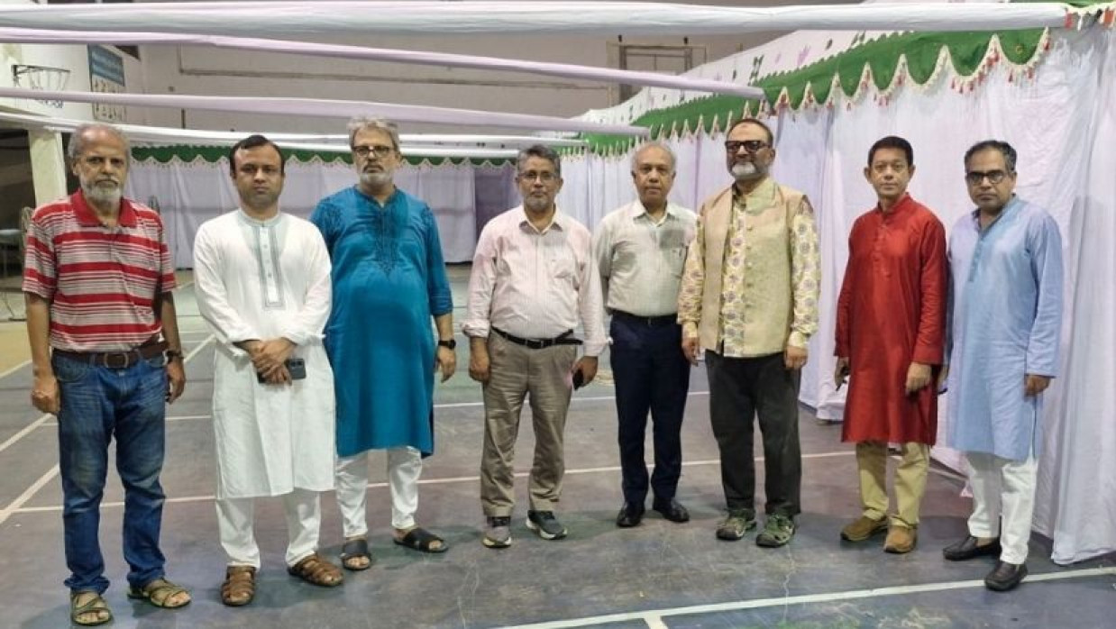 ডাকসু নির্বাচন কেন্দ্র পরিদর্শন