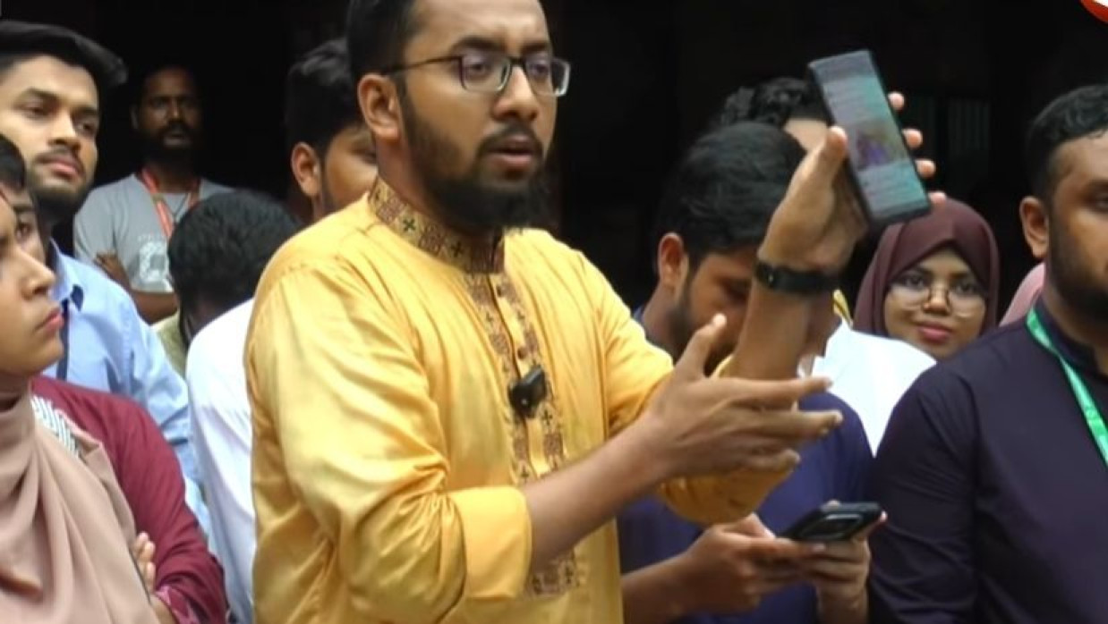 শিবির প্যানেলের সংবাদ সম্মেলন