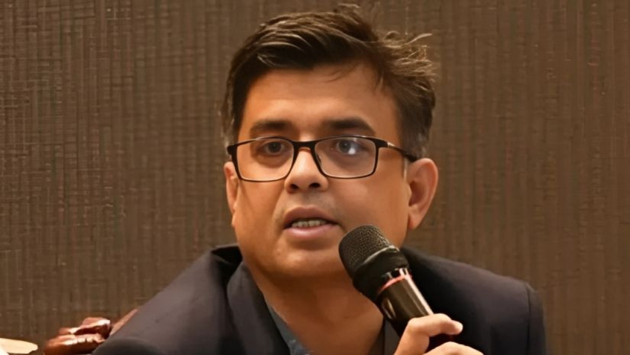 প্রধান উপদেষ্টার প্রেস সচিব শফিকুল আলম