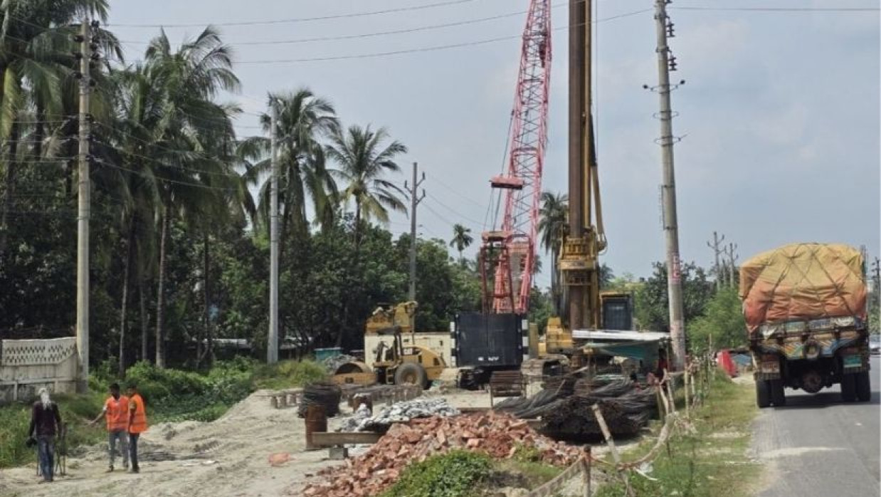 যশোরে ফ্লাইওভার রেলওয়ে ওভারপাসের কাজ শুরু