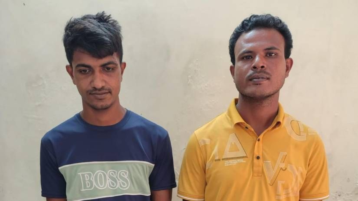 গ্রেপ্তার দুজন