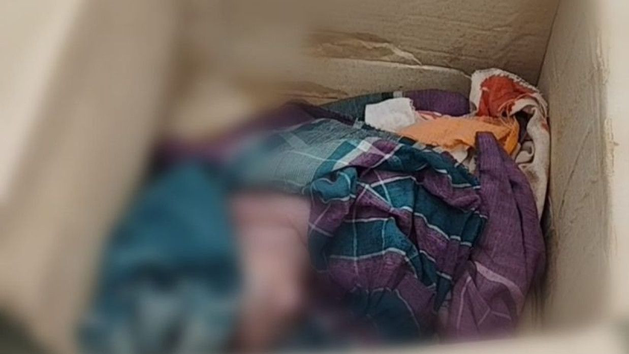 অবশেষে মারা গেল কবরস্থানে দিয়ে যাওয়া চাঁদপুরের সেই নবজাতক