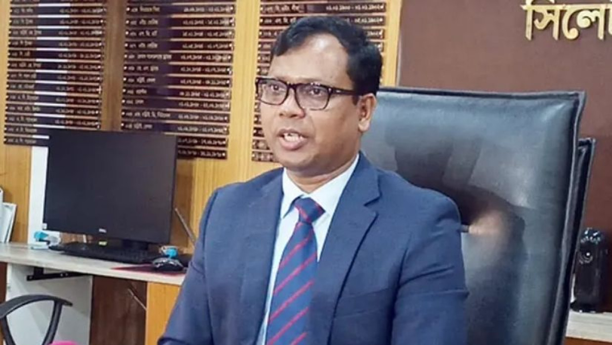 ডিসি মো. সারওয়ার আলম