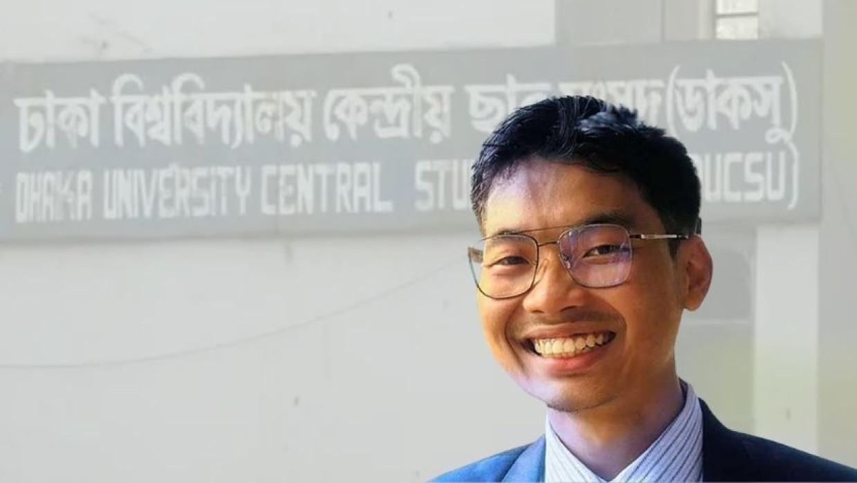 সর্ব মিত্র চাকমা