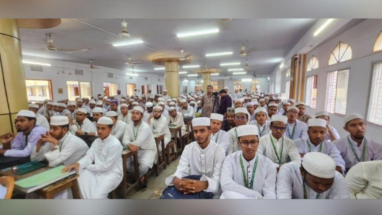 রাজধানীর একটি মাদ্রাসার শ্রেণিকক্ষ