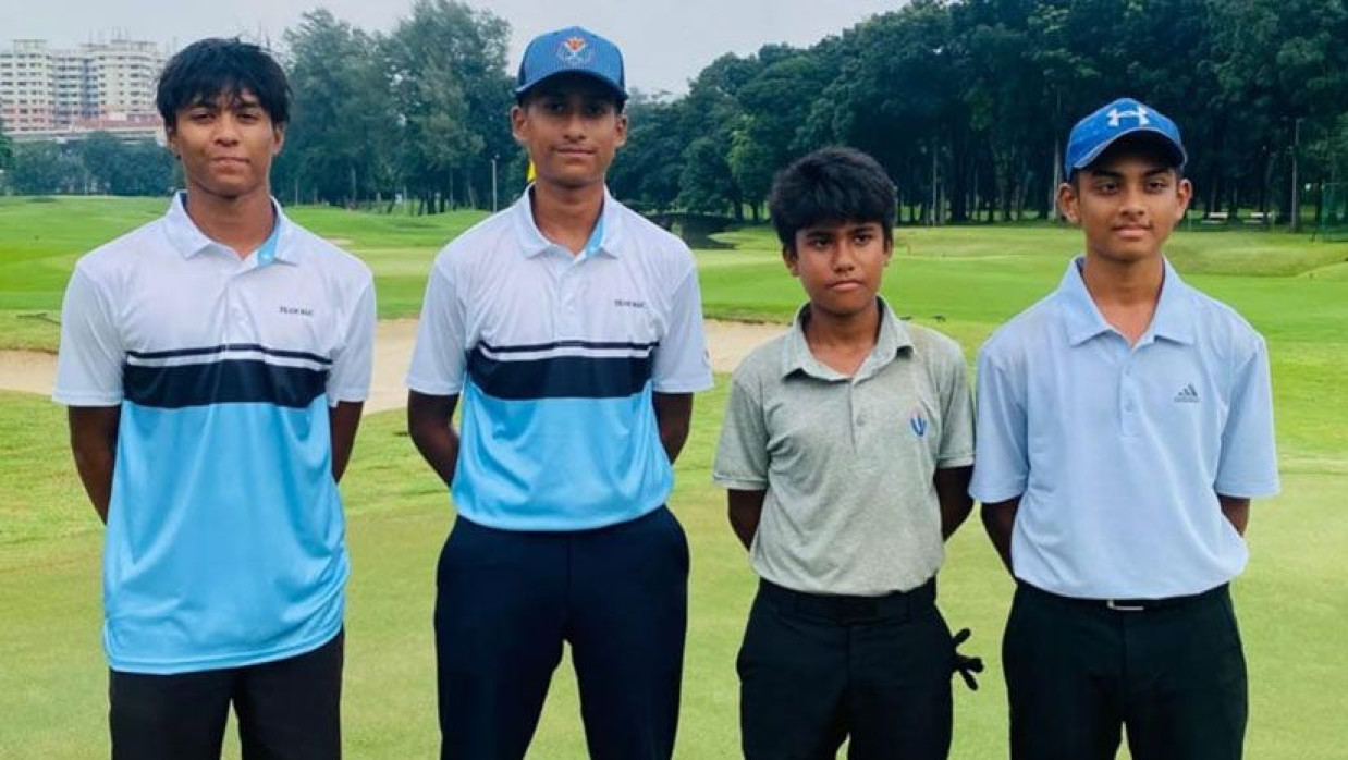 চ্যাম্পিয়ন-রানার্সআপরা 