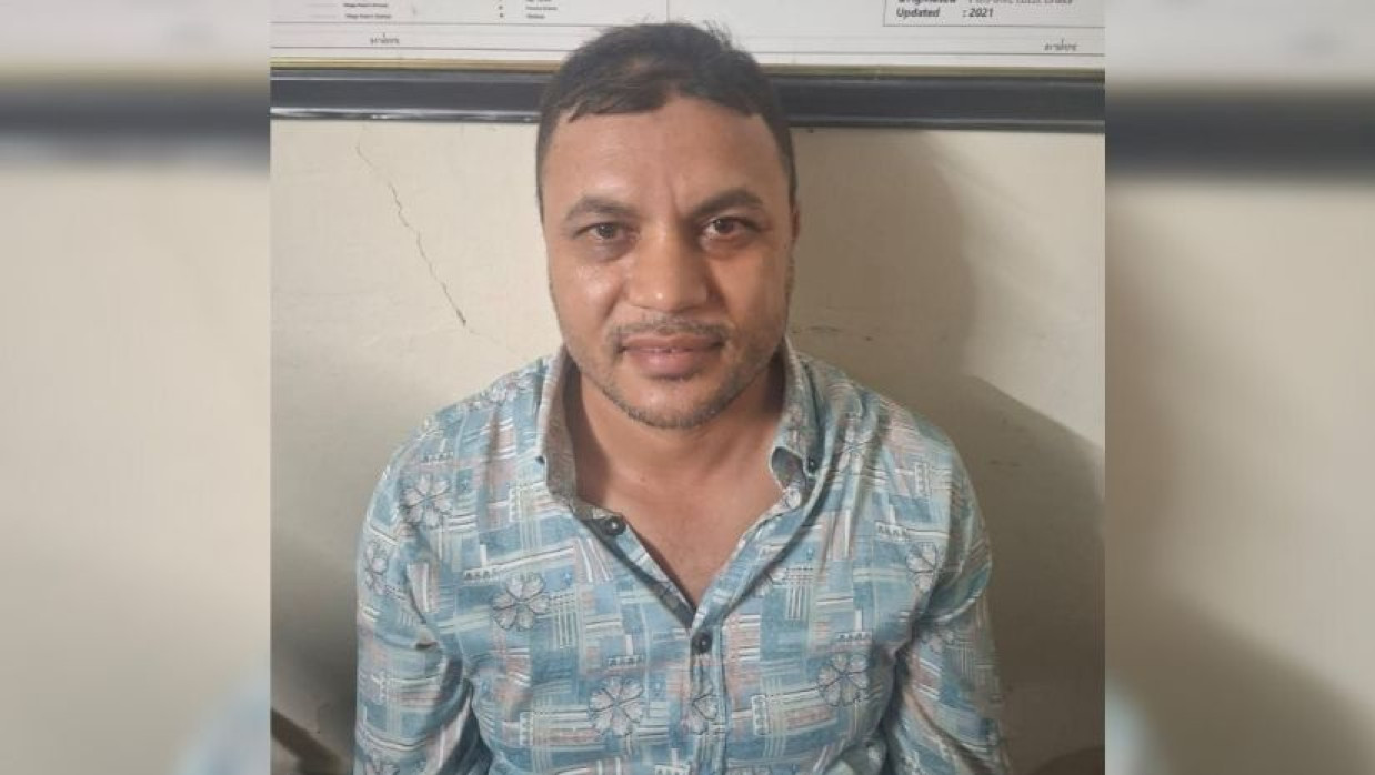 ছাত্রলীগের সভাপতি রাজিবুল ইসলাম মোস্তাক গ্রেপ্তার