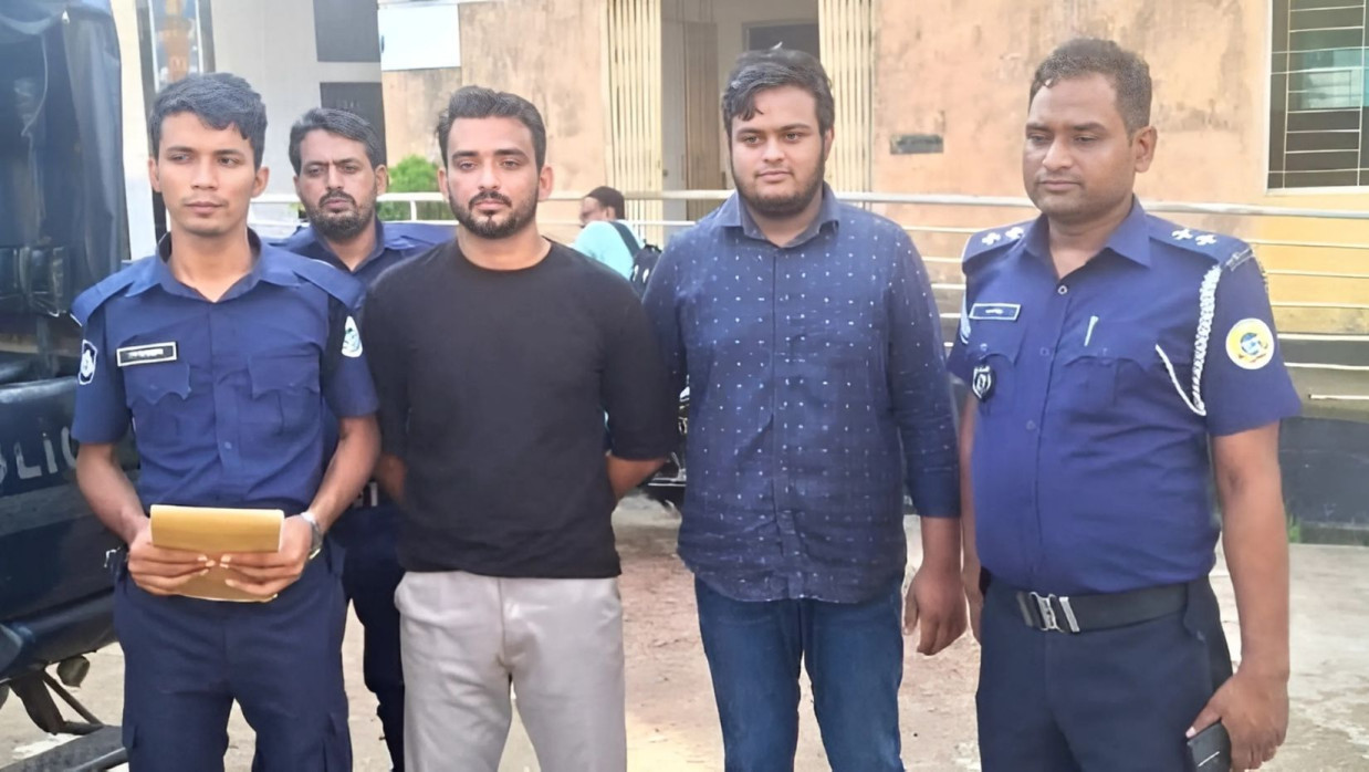 আটককৃতরা 