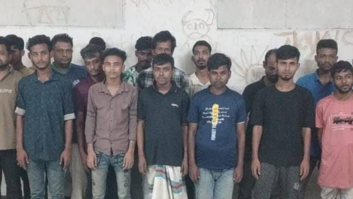 গ্রেপ্তার ব্যক্তিরা