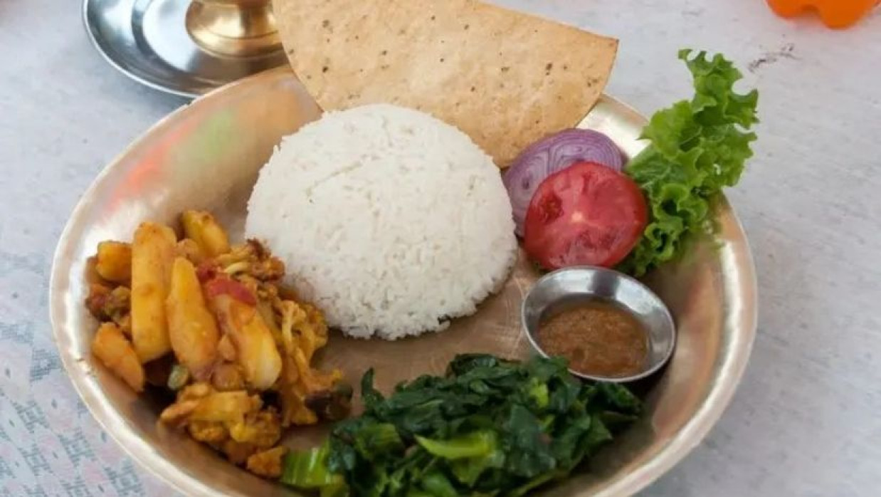 উপমহাদেশে ভাতের পাশাপাশি রুটি খাওয়ার প্রচলন রয়েছে