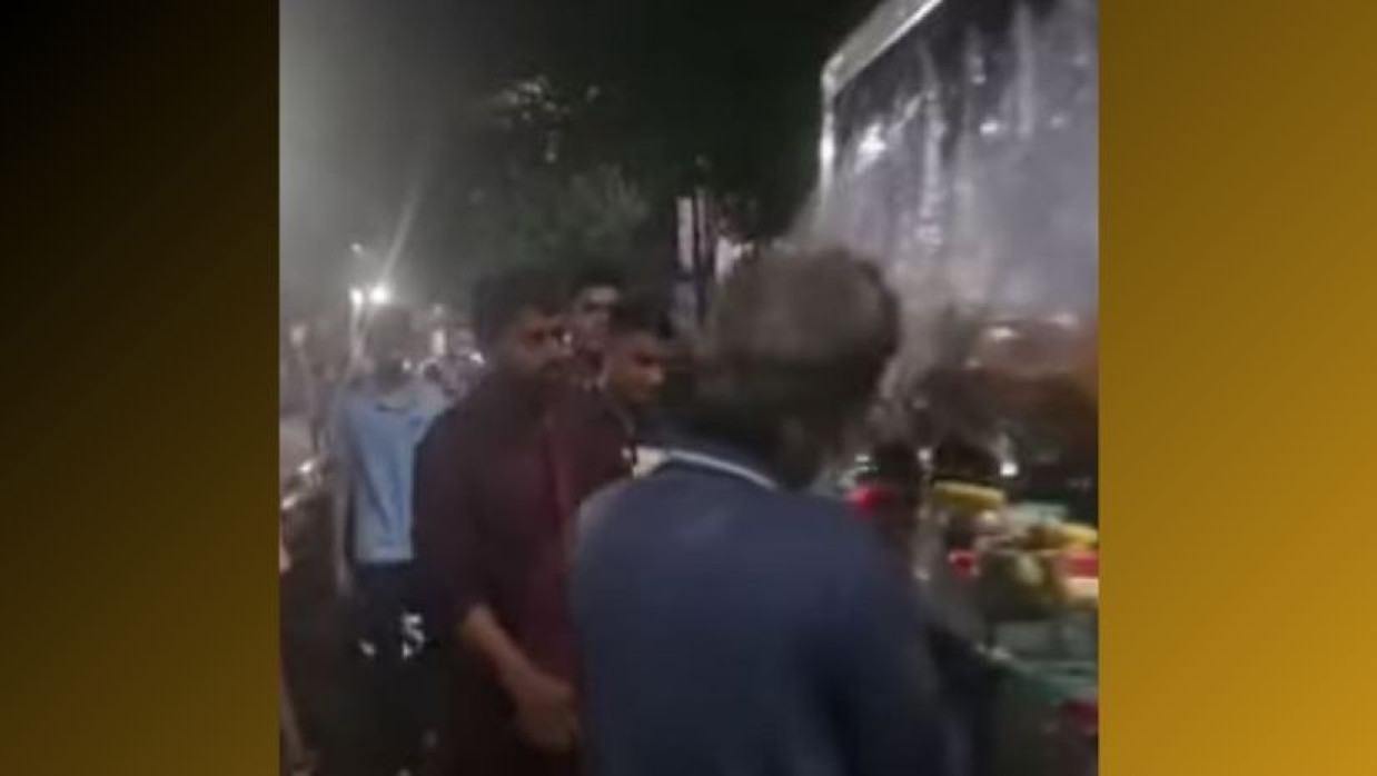 উচ্ছেদে নেতৃৃত্ব দেন সুমন সর্দার