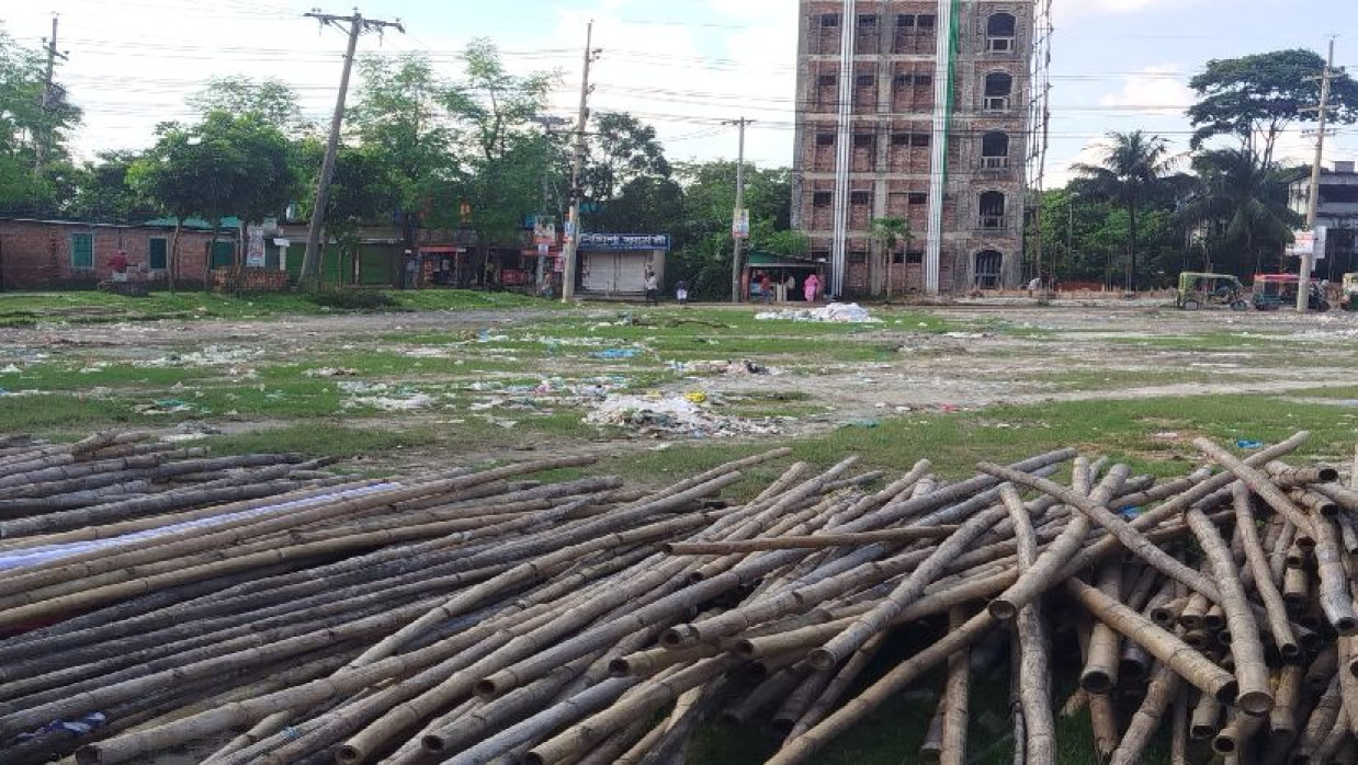 গাছা উচ্চ বিদ্যালয়ের মাঠ