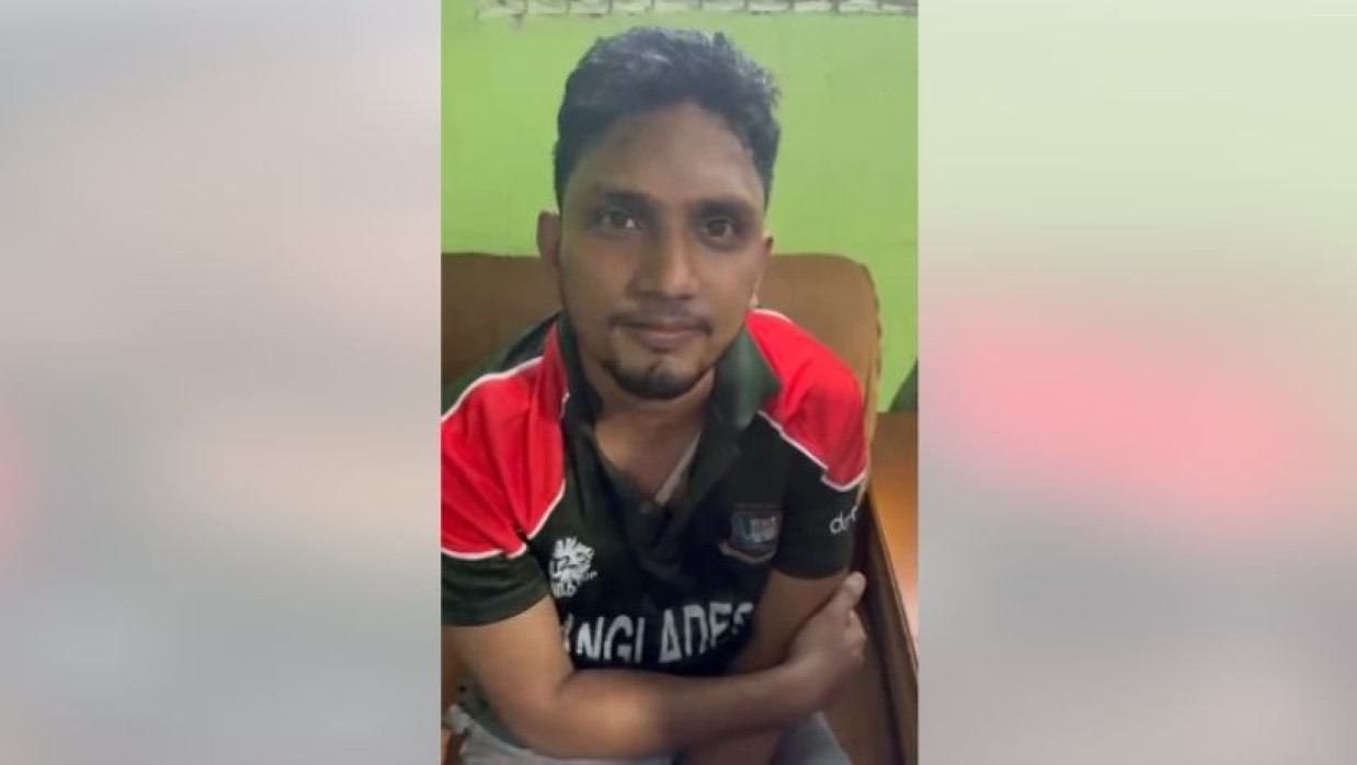 আটককৃত যুবক