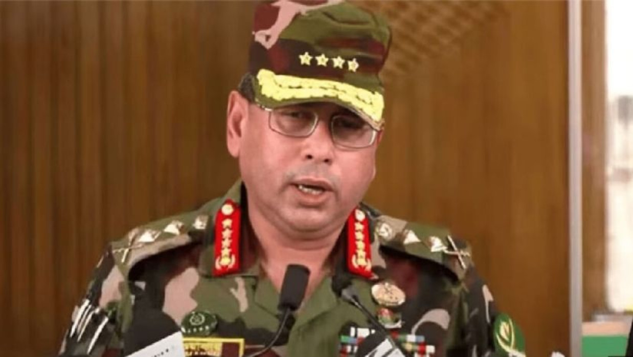 সেনাপ্রধান ওয়াকার-উজ-জামান