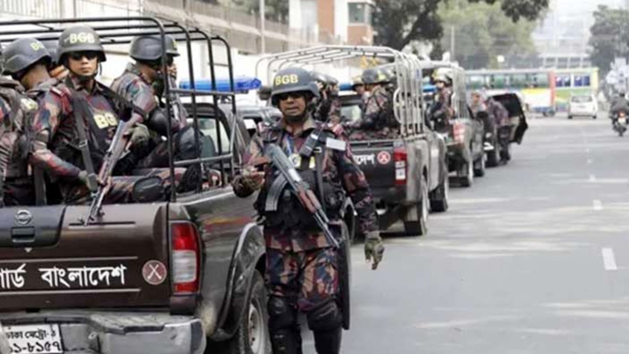  সারা দেশে ৪৩০ প্লাটুন বিজিবি মোতায়েন