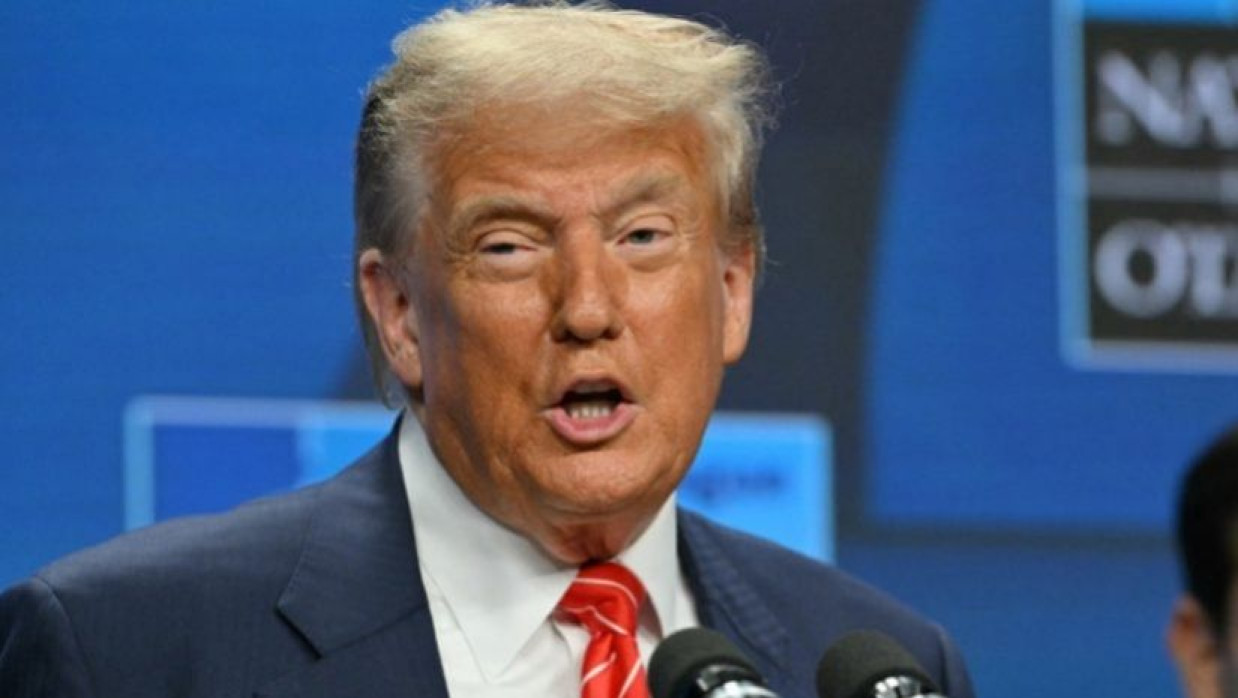 যুক্তরাষ্ট্রের প্রেসিডেন্ট ডোনাল্ড ট্রাম্প