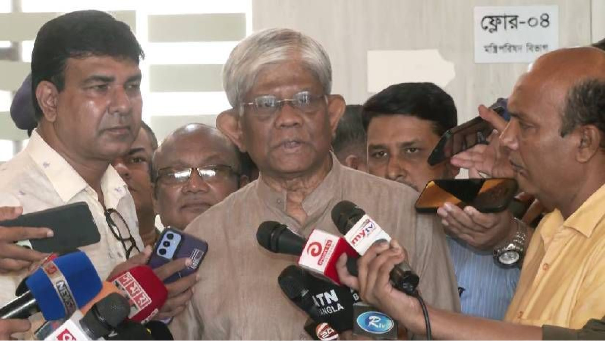 ড. সালেহউদ্দিন আহমেদ