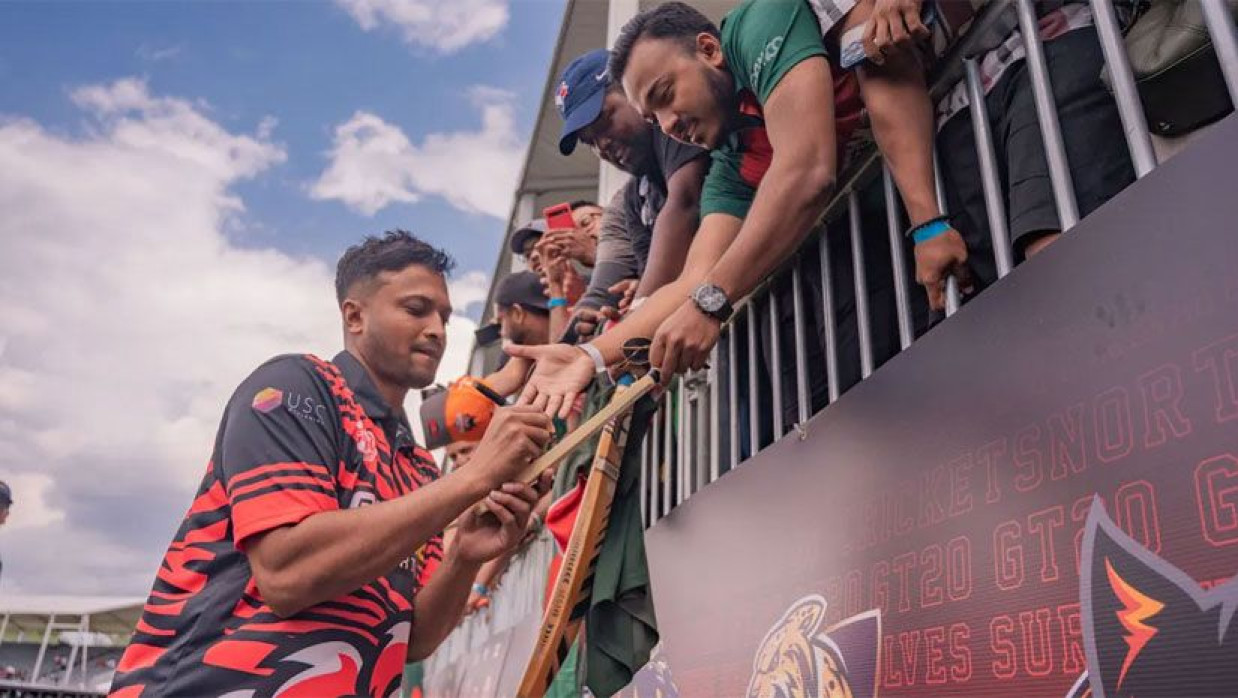 সাকিব আল হাসান  