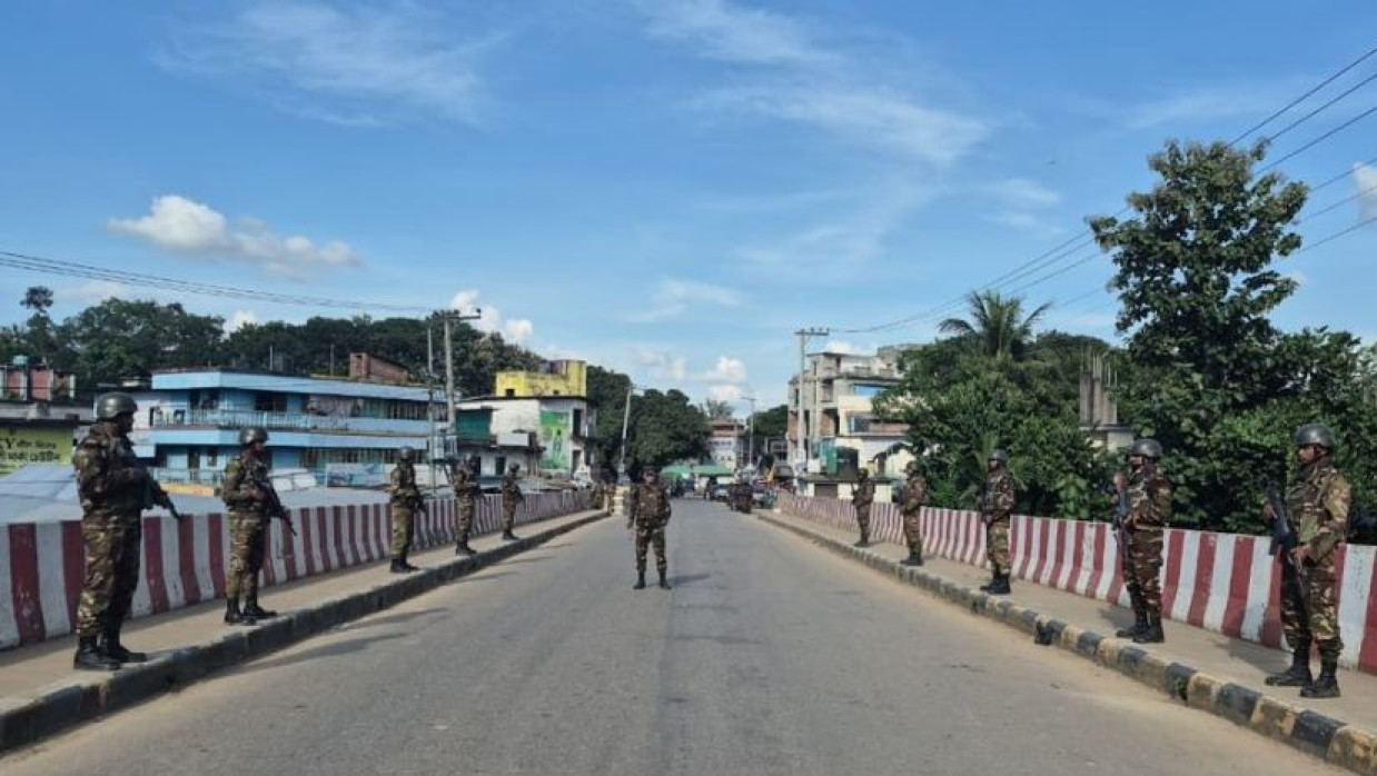 খাগড়াছড়িতে অবরোধ