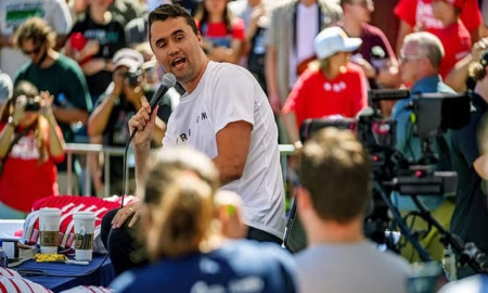 বিশ্ববিদ্যালয় ক্যাম্পাসে  ট্রাম্পের প্রভাবশালী মিত্রকে গুলি করে হত্যা