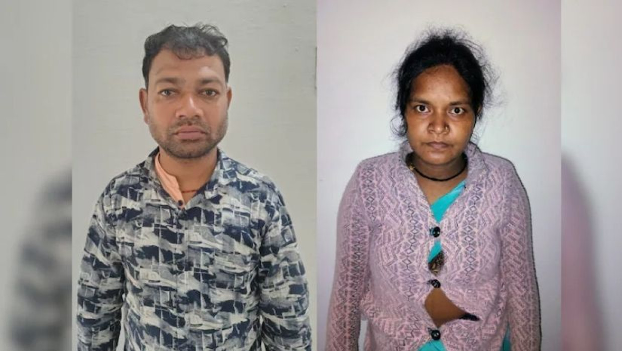 শিশুটির বাবা বাবলু দান্ডোলিয়া ও মা রাজকুমারী দান্ডোলিয়া।