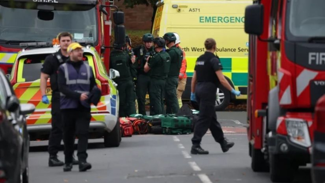 হামালাস্থলে নিরাপত্তাকর্মীদের টহল।