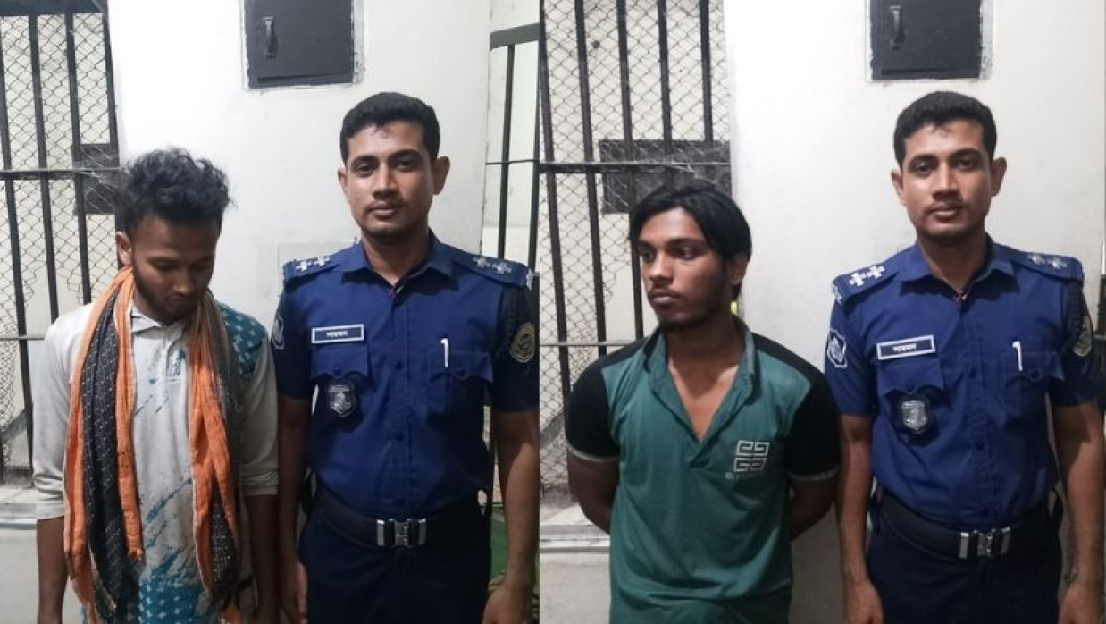 আটককৃত  জেলেরা