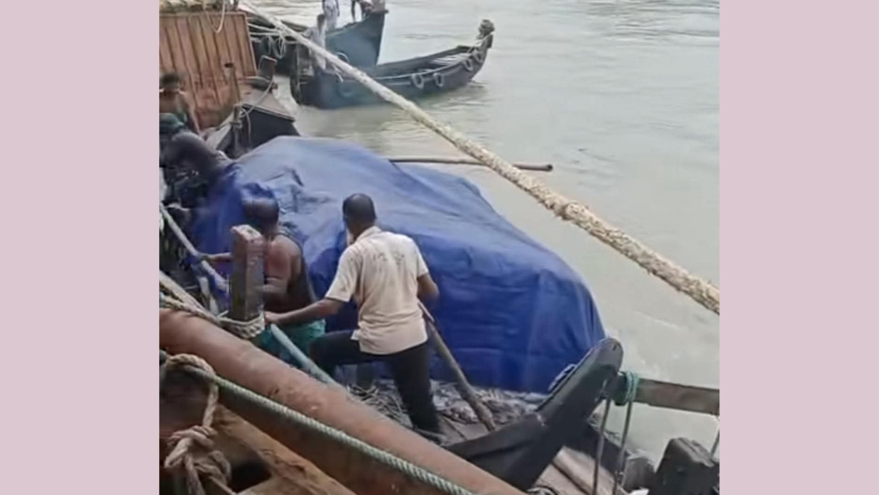 কর্ণফুলী নদীতে জোয়ারের পানির স্রোত