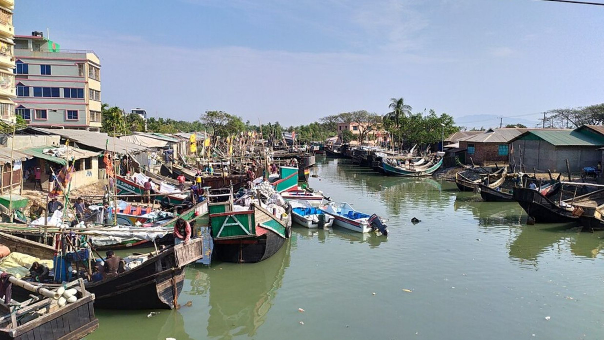 সেন্টমার্টিনে নেই পর্যটক, থমকে গেছে টেকনাফের অর্থনীতি