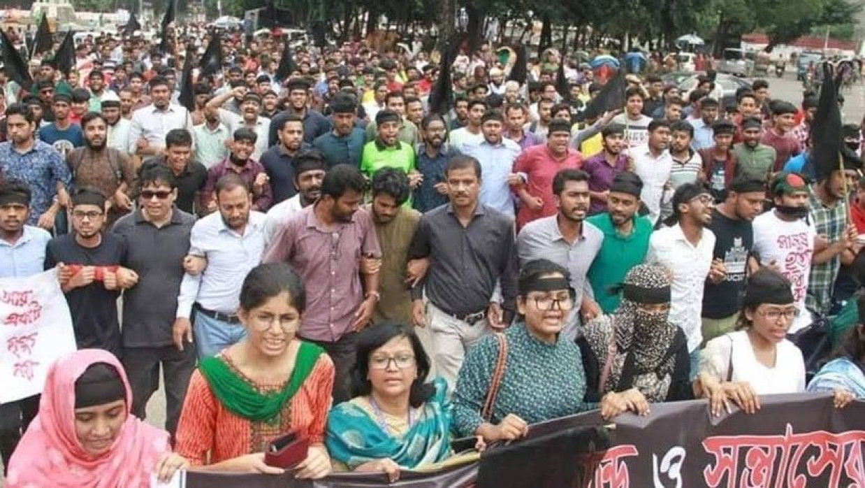 আবরার ফাহাদ হত্যার প্রতিবাদে বিক্ষোভে অধ্যাপক ড. আসিফ নজরুল