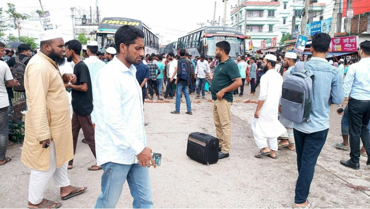  ঢাকা-ময়মনসিংহ রুটে বাস চলাচল বন্ধ